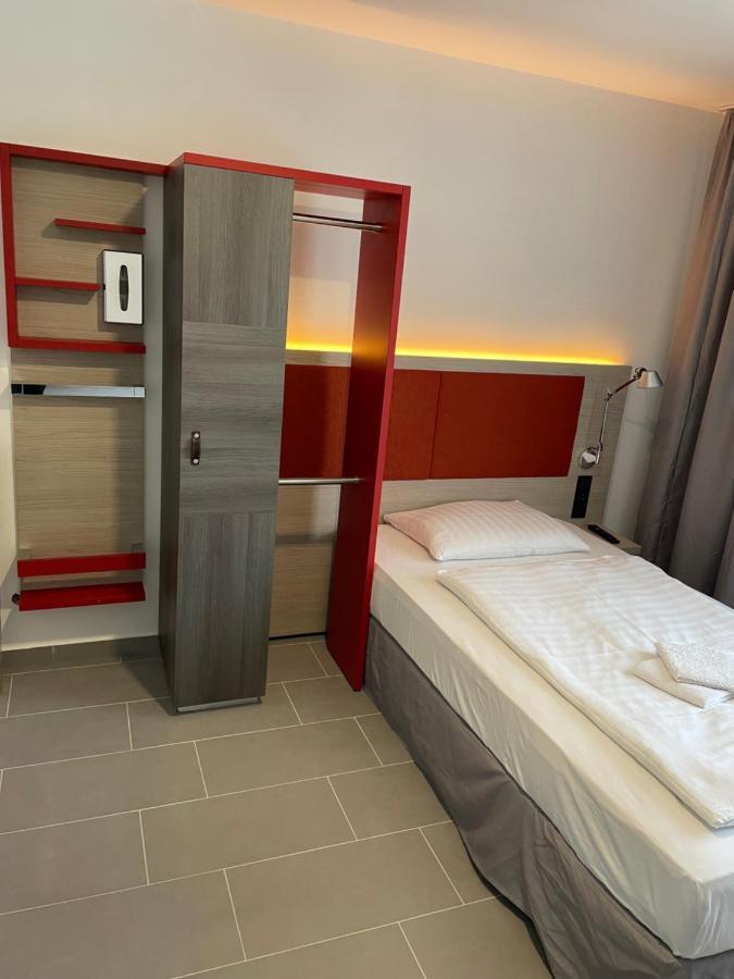 Pension Wob Wolfsburgo Exterior foto