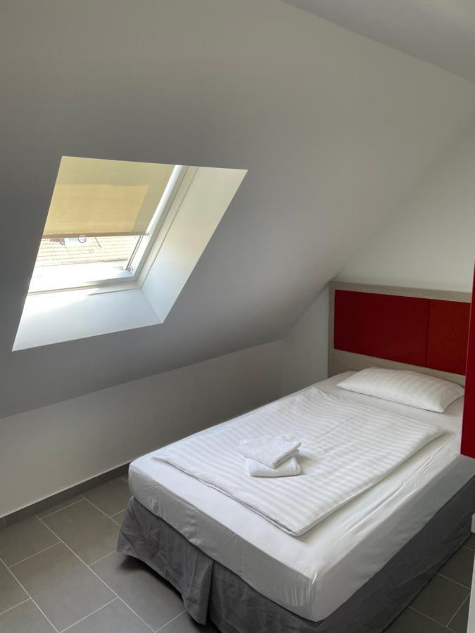 Pension Wob Wolfsburgo Exterior foto